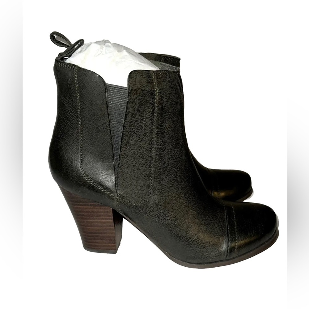 Miz Mooz Sarah Moss New York City Ankle Boot Size 9 US 40 EU UK 7.  NIB! WoW!!!!